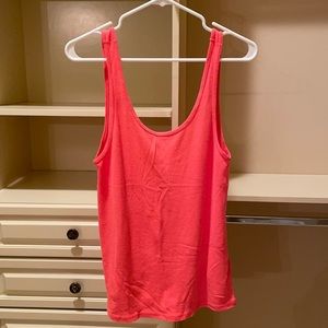 Hot pink tank
